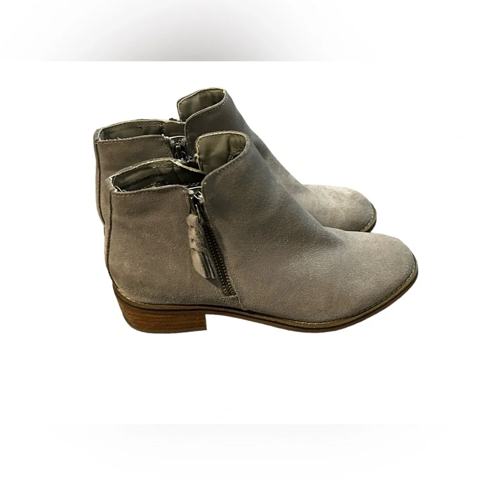 Blondo Liam Waterproof Grey Suede Bootie Boots Size 7 Women’s
